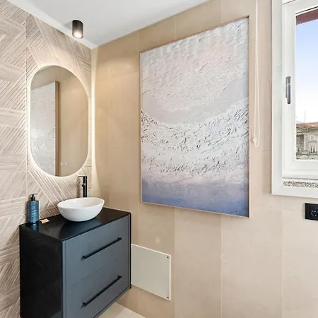 Daire Guestready - Blue Shades With Panoramic Views
